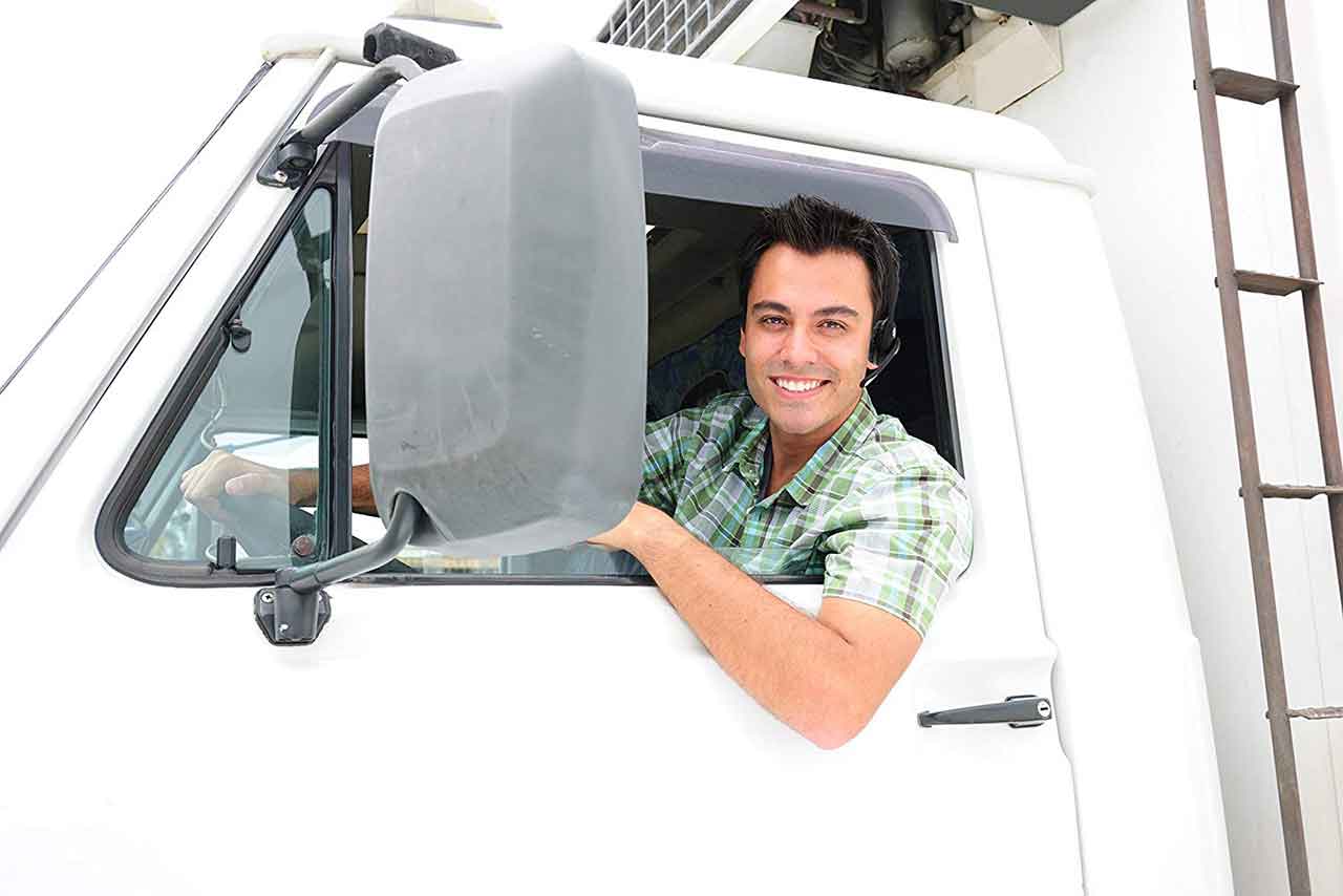 truck-driver-recruit-doing-log-book